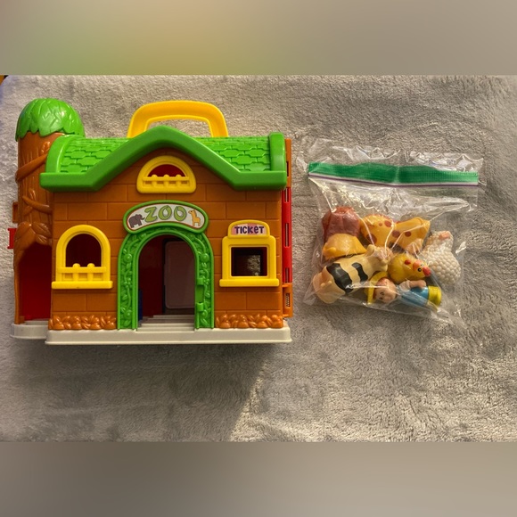 Blue Box Toys Vintage Blue Box Toys Farmhouse Zoo Playset Poshmark